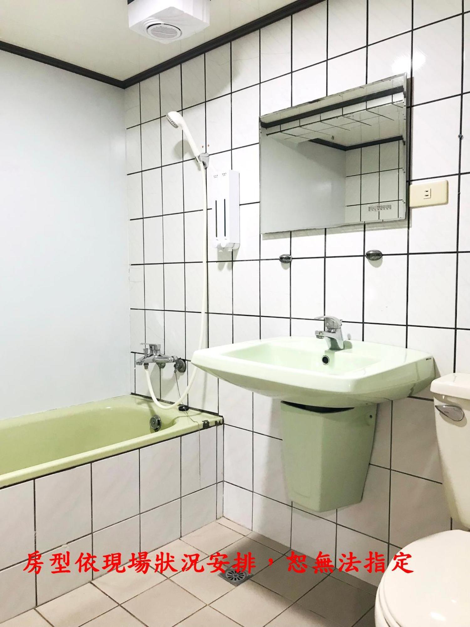 Gui Zu Hotel 羅東鎮 エクステリア 写真
