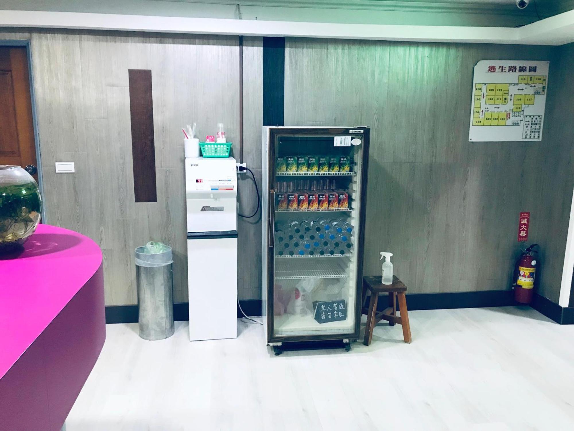 Gui Zu Hotel 羅東鎮 エクステリア 写真